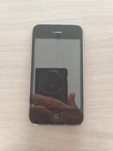 Apple iphone 8gb a1241 - iphone,